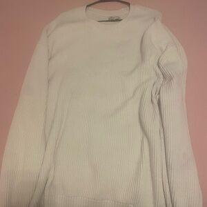 Hollister Classic White Crew Neck Sweater